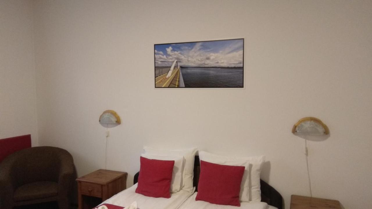 Nádas Pihenőpark Tiszafüred Esterno foto