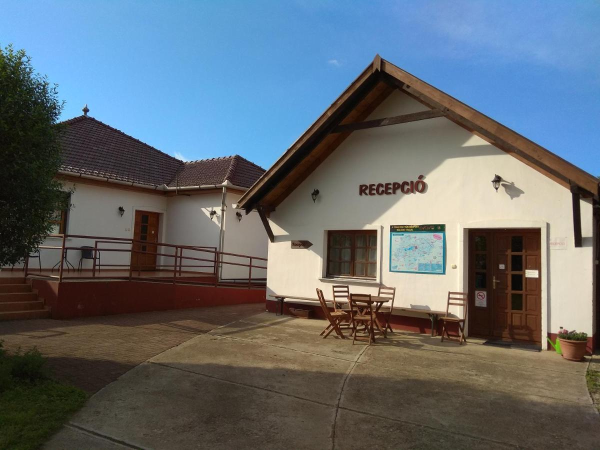 Nádas Pihenőpark Tiszafüred Esterno foto